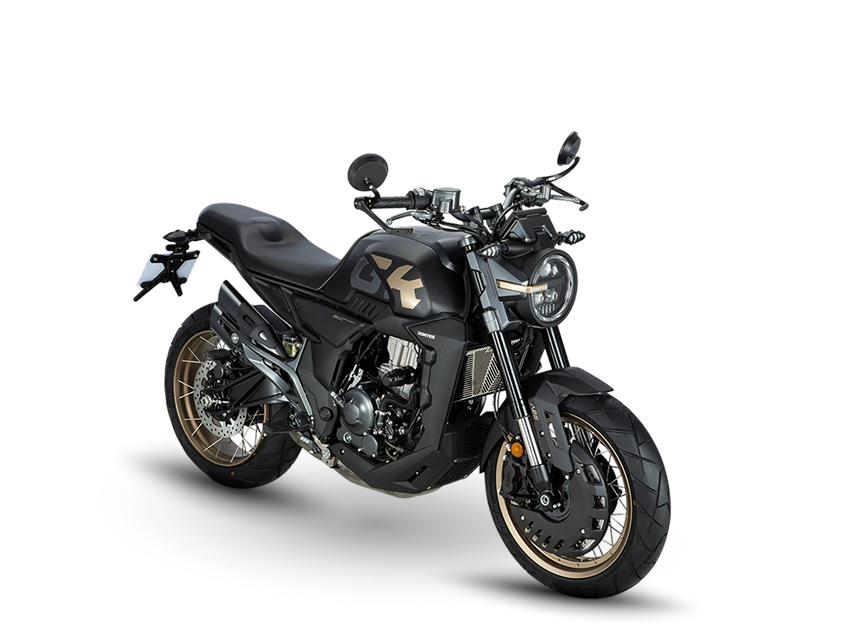Zontes motos en Argentina - Moto Zontes 350GK negra con frente marcado y diseño de inspiración neo retro. Zontes motos en Argentina - Zontes 350GK negra con faro redondo, ruedas de rayos y vista en ángulo.