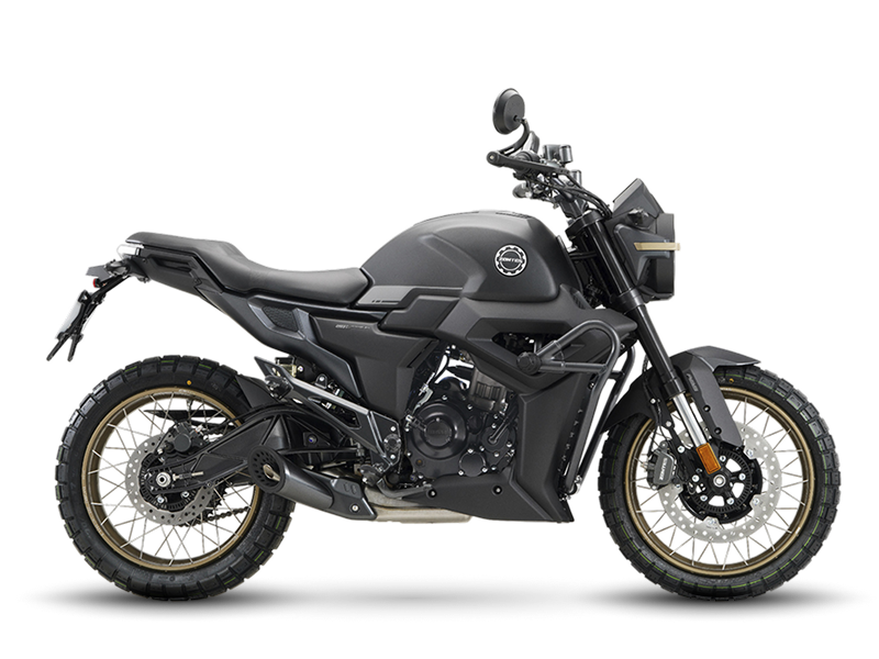 Zontes motos en Argentina - Moto Zontes 200G gris con gráfica del modelo y vista lateral completa. Zontes motos en Argentina - Zontes 200G gris oscuro de perfil con el logotipo 200G en la parte superior sobre fondo negro.