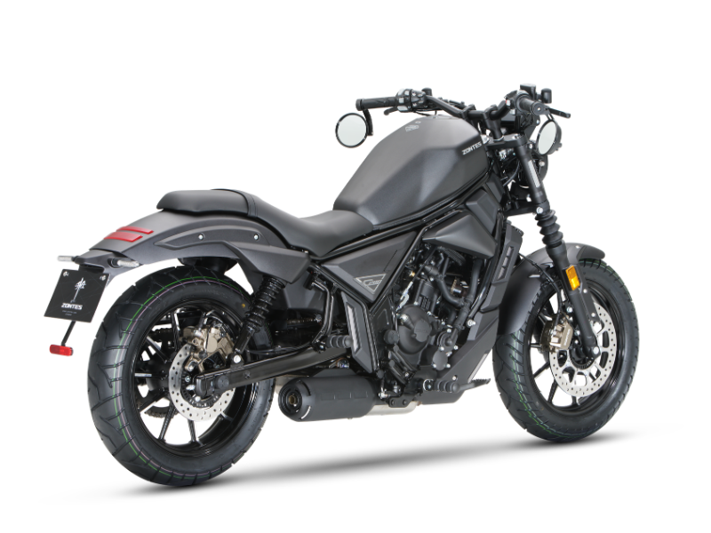Zontes motos Argentina - Zontes C200 con parte trasera compacta Zontes motos Argentina - moto Zontes C200 negra con sector trasero, asiento bajo y rueda posterior visible