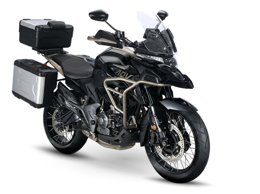 Zontes motos Argentina - Zontes T350 negra con equipamiento touring Zontes motos Argentina - moto Zontes T350 negra con baúles de aluminio, parabrisas alto y defensas laterales