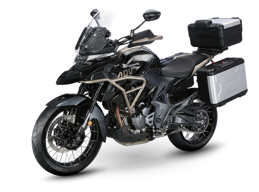 Zontes motos Argentina - Zontes T350 negra equipada para viajar Zontes motos Argentina - moto Zontes T350 negra con baúles laterales, baúl superior y parabrisas alto