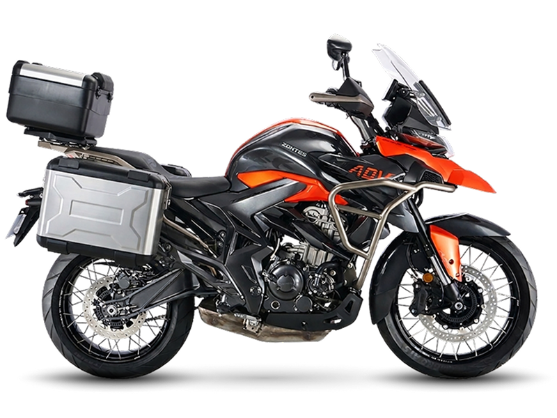 Zontes-motos-argentina-Zontes motos Argentina - Zontes T350 naranja equipada para viaje-ES Zontes motos Argentina - moto Zontes T350 naranja y negra con baúles laterales, baúl superior y defensas